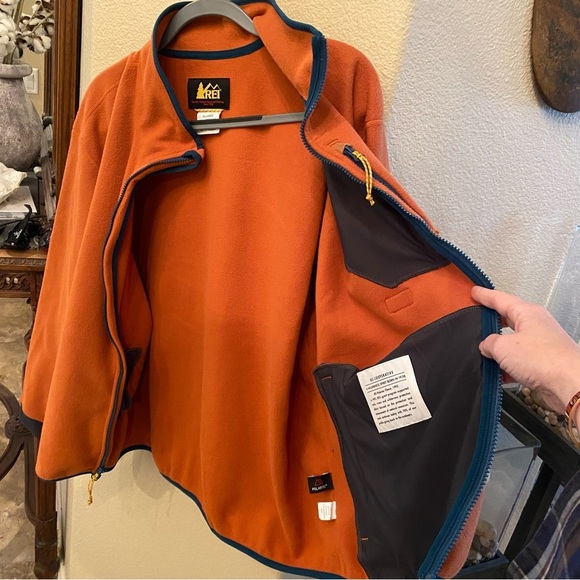 REI Women Orange Polartec Fleece Zipped Jacket Size XL - Picture 5 of 9